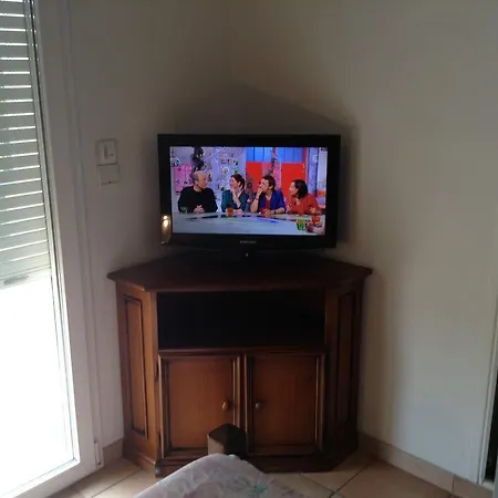 L'adret Et Sa Piscine * ジュアン・レ・パン