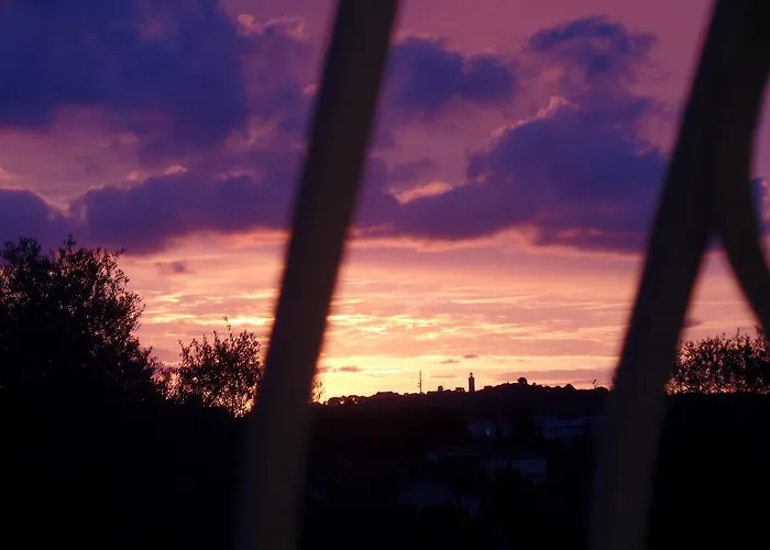 L'adret Et Sa Piscine * Juan-les-Pins