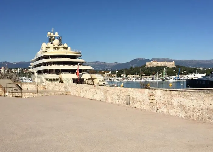 Vila L'adret Et Sa Piscine