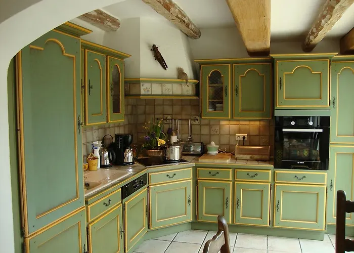 L'adret Et Sa Piscine Vila *